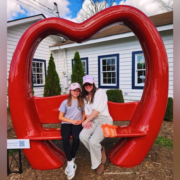 Cheers 🥂 - Picture 3 of 14